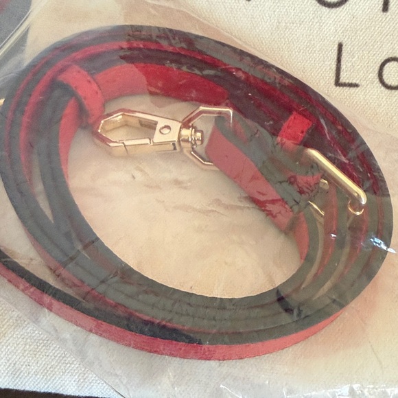 USED Original Pom Pom London Mayfair Red Leather Pebbled Crossbody Bag. - Picture 12 of 12